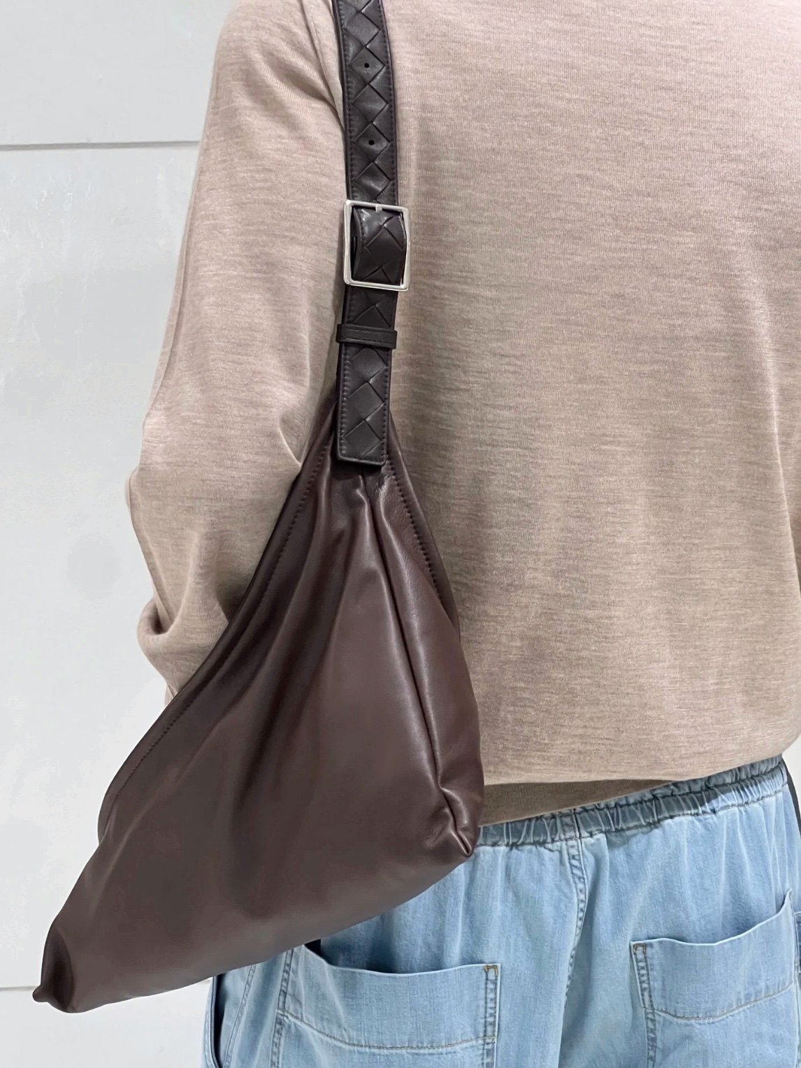 秋冬新款百搭通勤腋下饺子Zigzag肩背包牛皮单肩男女通用拼色包包