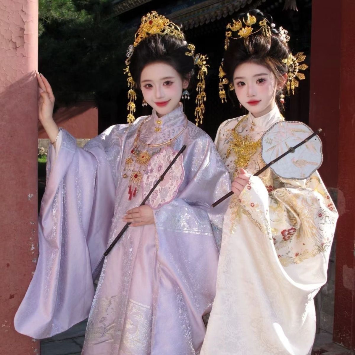 明制汉服套装女宫廷风立领