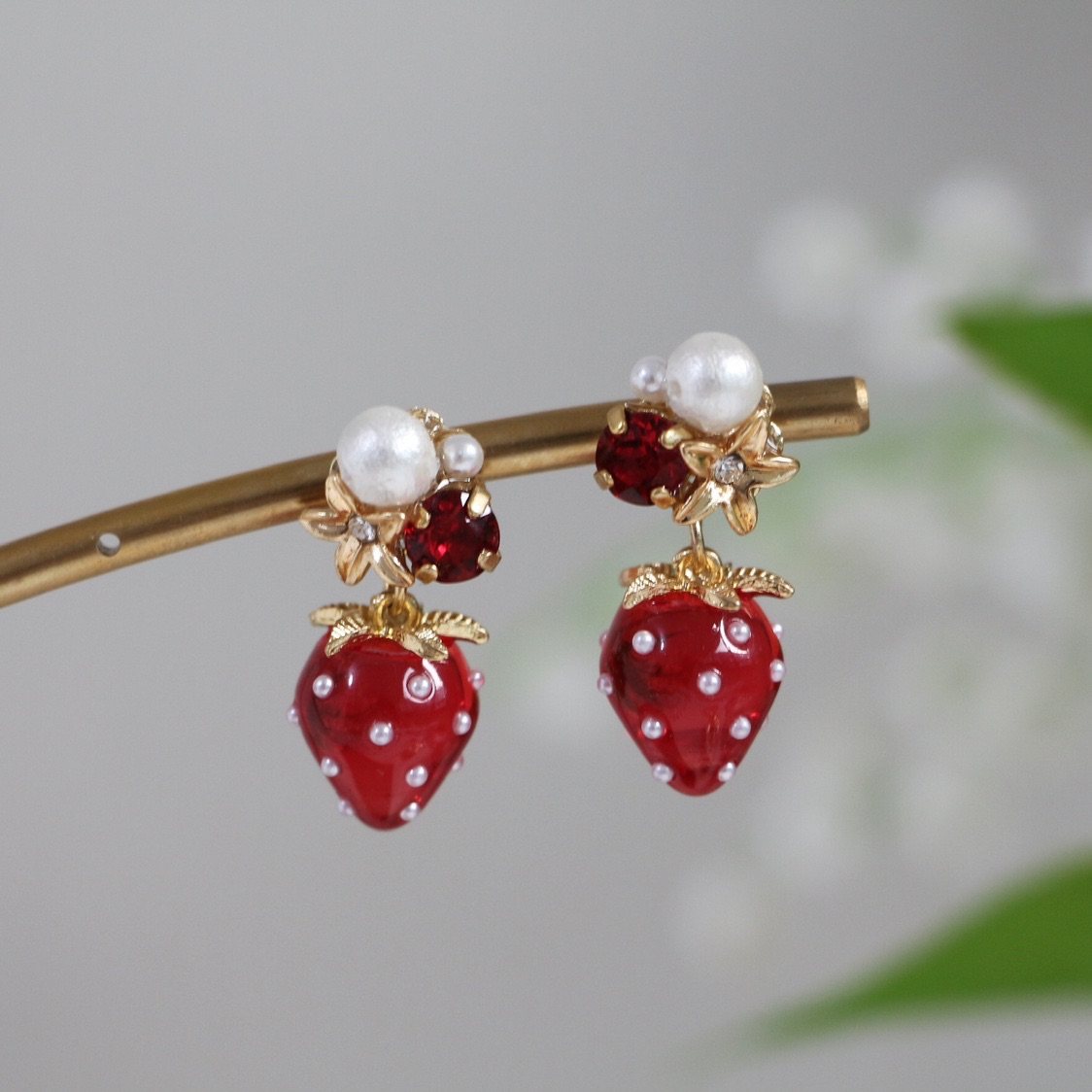 花水木木手作小众设计草莓耳钉红色闪钻耳饰品甜美清新少女心耳夹,饰品/流行首饰/时尚饰品新,耳环,淘宝优惠券,粉丝福利购,淘宝优惠卷