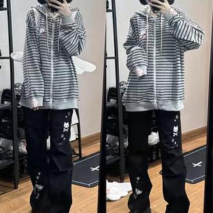 美式千禧亚文化小猫刺绣微喇牛仔裤女早春新款高腰修身显瘦长裤子