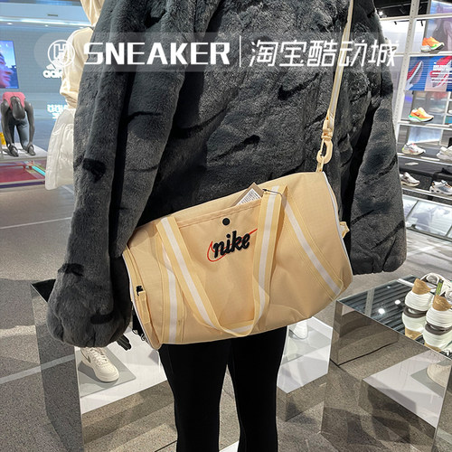 NIKE耐克男女大容量单肩斜挎拎包
