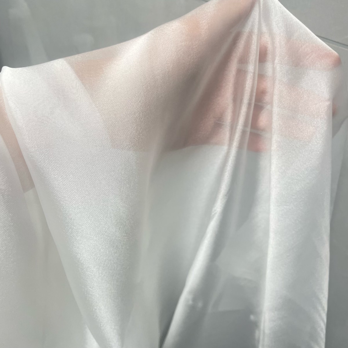 白色无光欧根纱布料轻透古风摄影软纱婚礼背景装饰婚庆吊顶纱幔