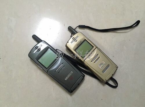 Samsung三星经典原装老款手机