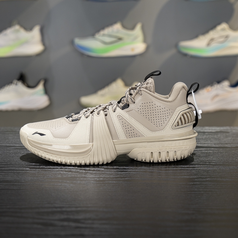 李宁男子减震回弹低帮篮球鞋