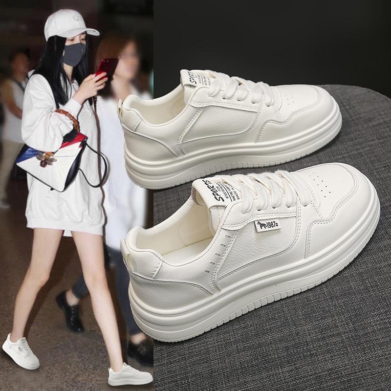 厚底小白鞋女2026新款松糕春秋女鞋运动透气学生休闲软底增高板鞋