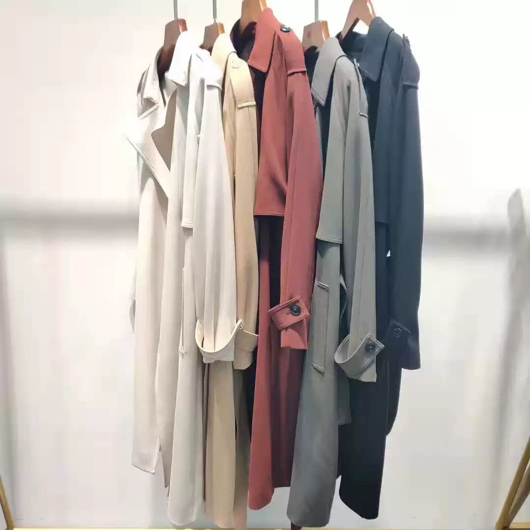 6352女士纯色有型有范超气质风衣