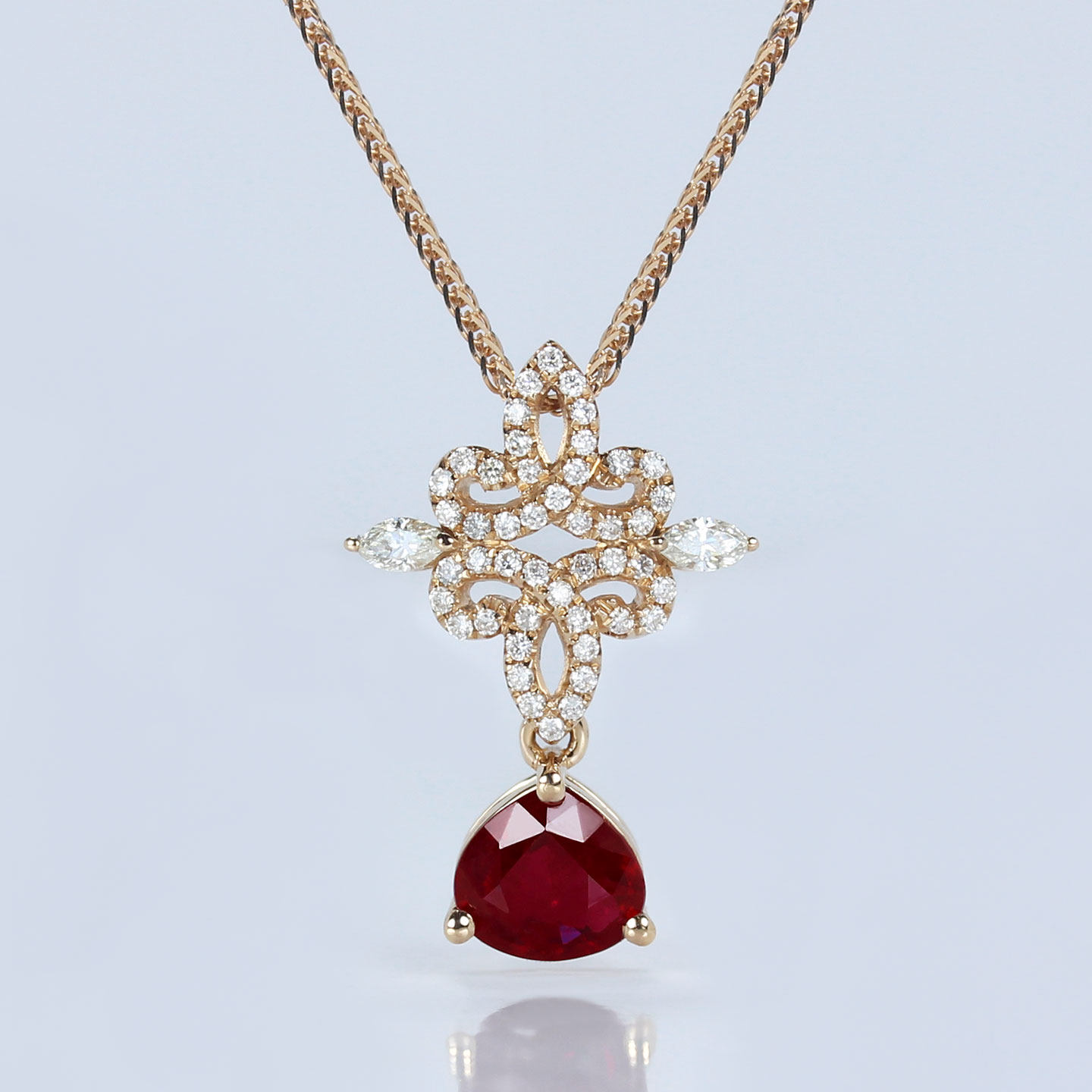 中国结18K玫瑰金天然鸽血红宝石吊坠 1克拉水滴形钻石锁骨项链女