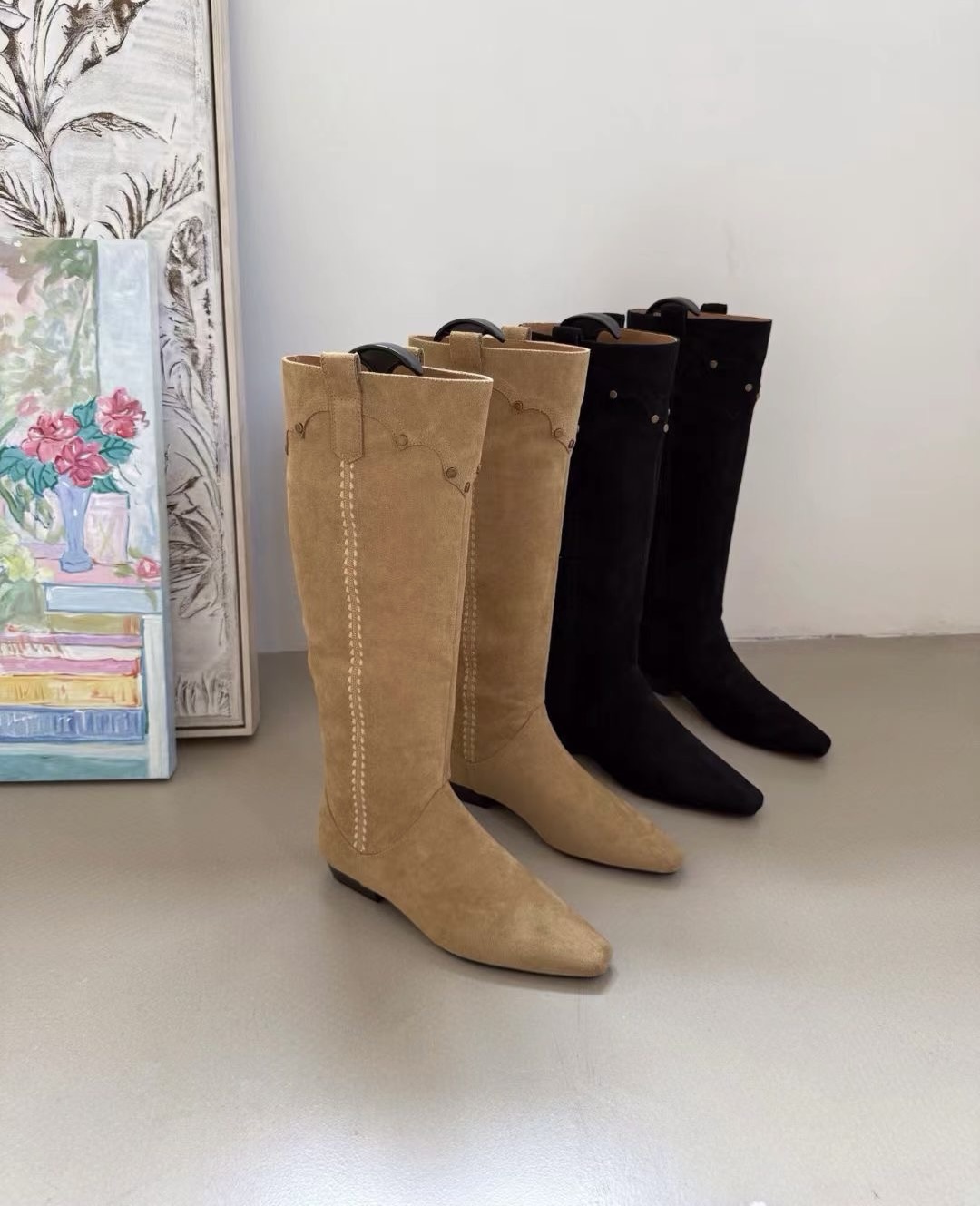 StarKeLa不过膝新款尖头粗跟低跟套腿水钻绒面宽松靴筒皱褶长靴女