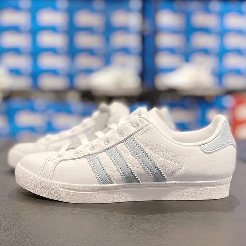 女子低帮经典三条纹耐磨防滑板鞋