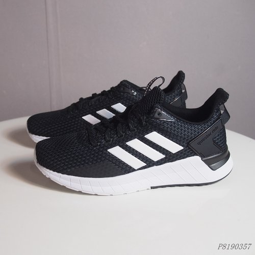 经典三条纹男子休闲跑步鞋