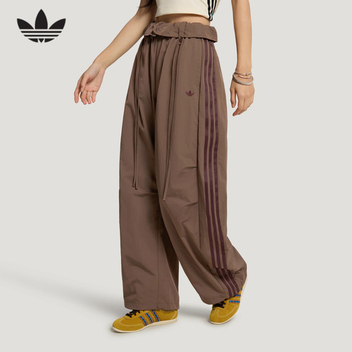 adidas阿迪达斯三叶草弯刀裤秋女梭织宽松棕BOTTOMS W长裤 LD6429