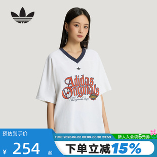 阿迪达斯三叶草V领橄榄球风大号oversized半袖夏女短袖T恤 KT3062
