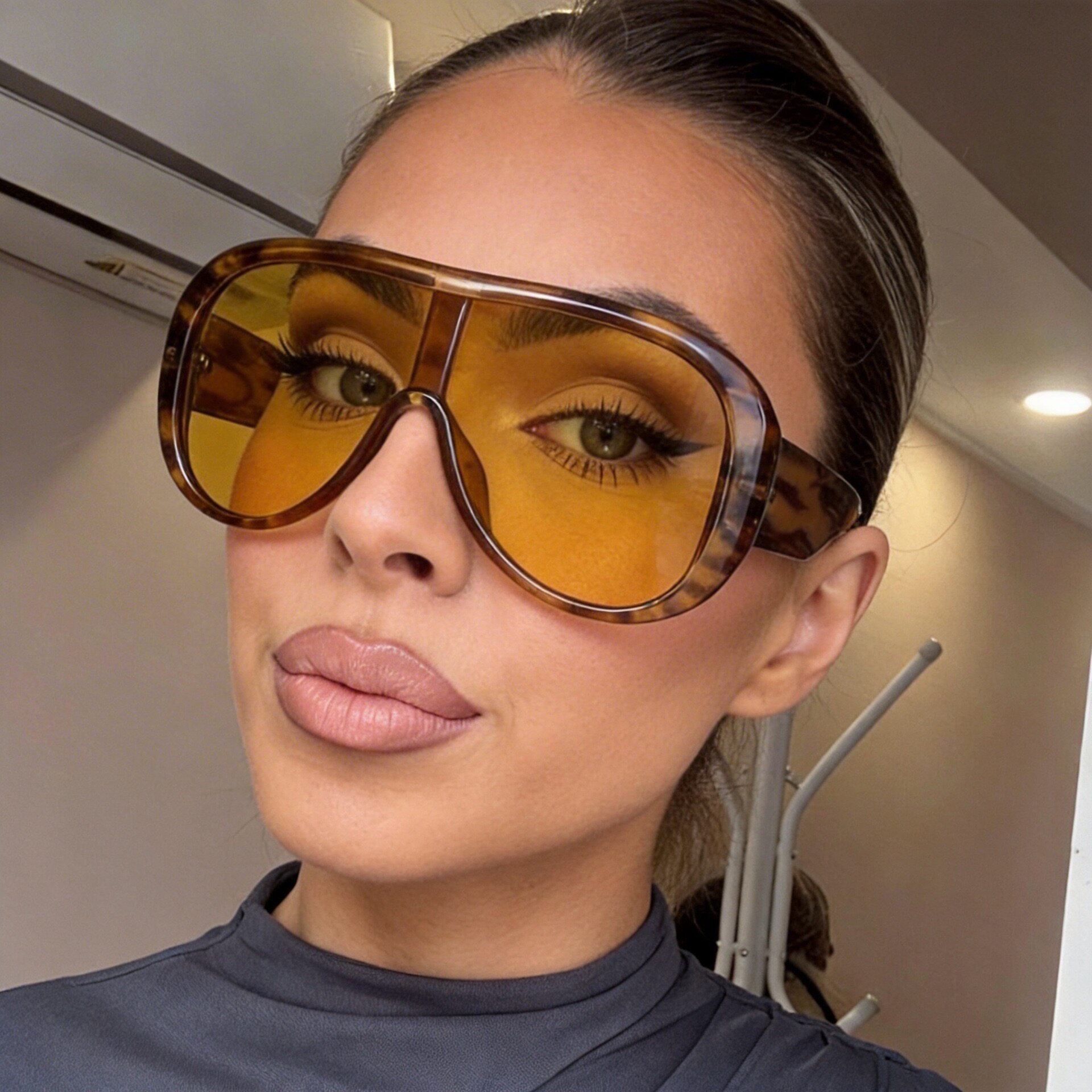 2026新款欧美复古连体大框墨镜ins街头前卫凹造型太阳镜男女百搭