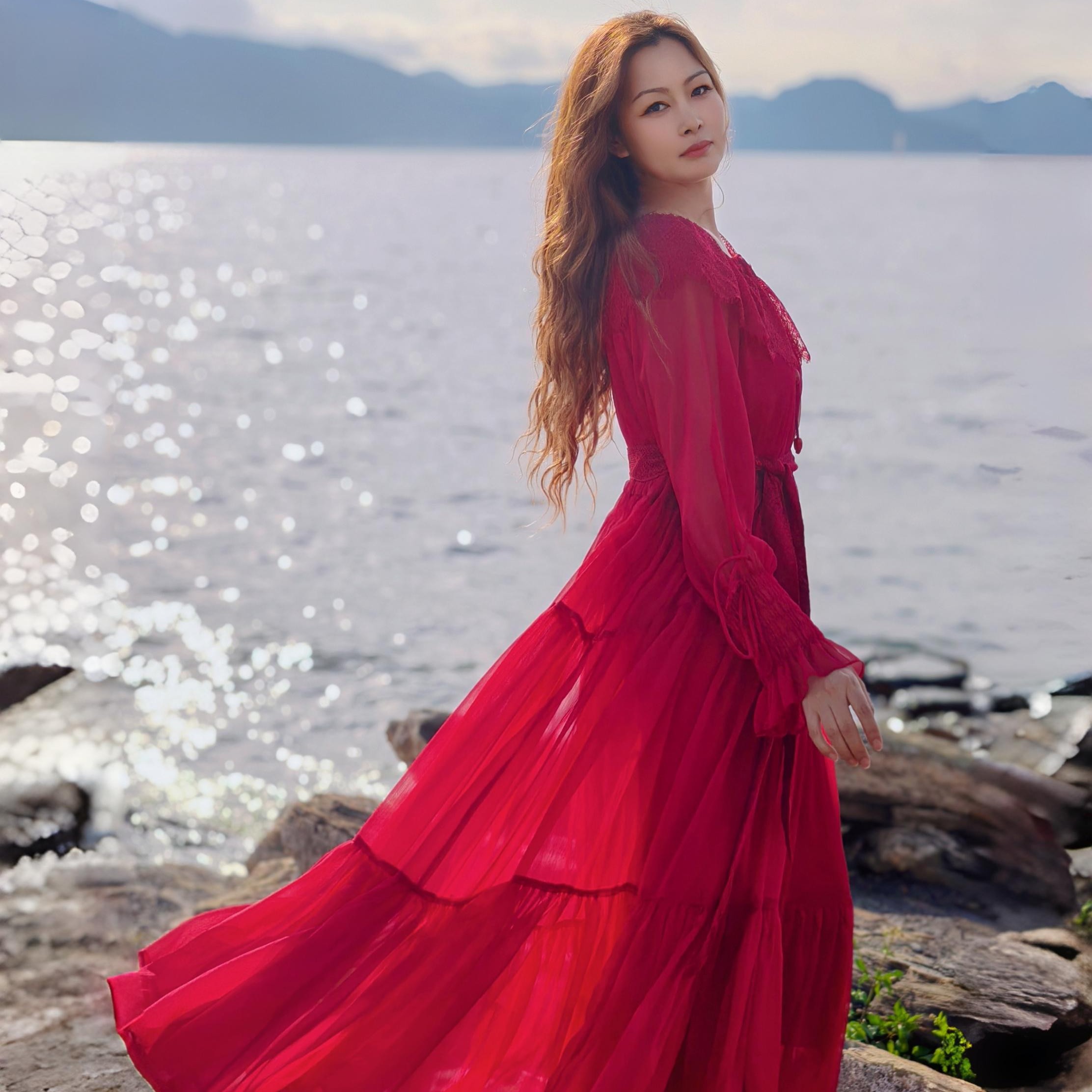 【董艺旅行穿搭】解忧公主连衣裙8米送蕾丝披肩旅行拍照大摆仙女�