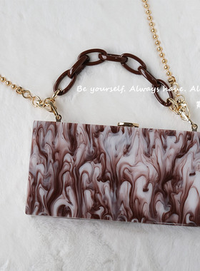 复古红色中国风水墨纹理亚克力宴会手拿包 礼服晚宴单肩斜跨手包