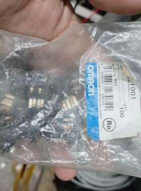 议价 EE-1001 光电开关底座 工程余货43