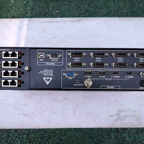 议价迪欧迅4K拼接处理器 型号：DVP980 品相还好 功能常