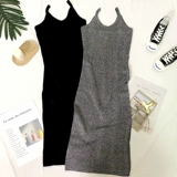 Осеннее трикотажное длинное платье-комбинация, приталенное платье, майка топ, длинная юбка, с акцентом на бедрах