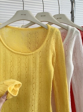 辣妹黄色方领长袖针织衫女春季镂空收腰内搭毛衣叠穿蕾丝吊带上衣