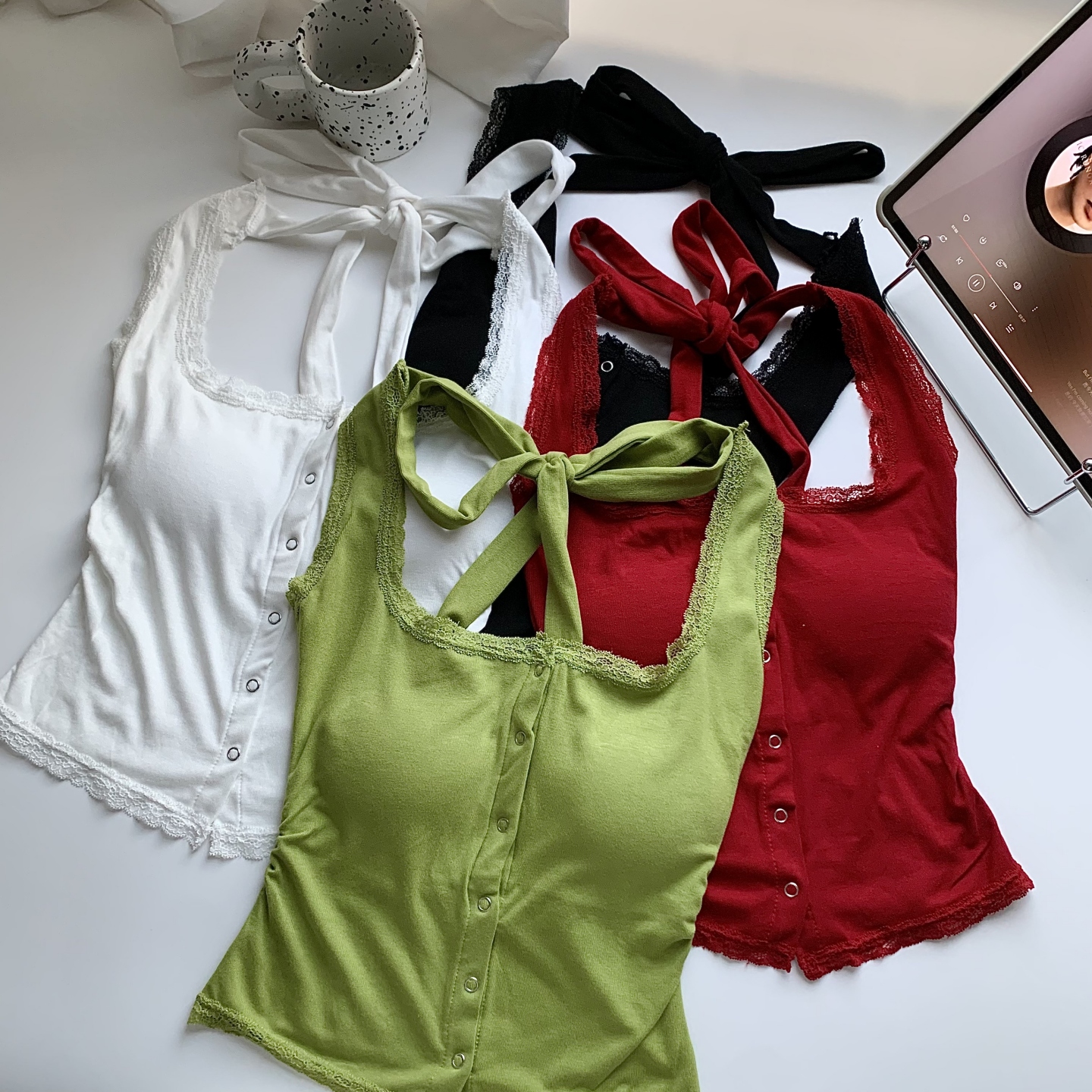 红色系带挂脖背心女夏季无袖内搭