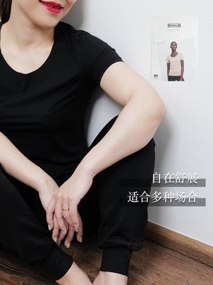 短袖女式T恤凉爽亲肤简约黑白色