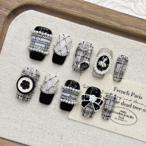 纯手工暗黑显白短中方杏仁穿戴甲