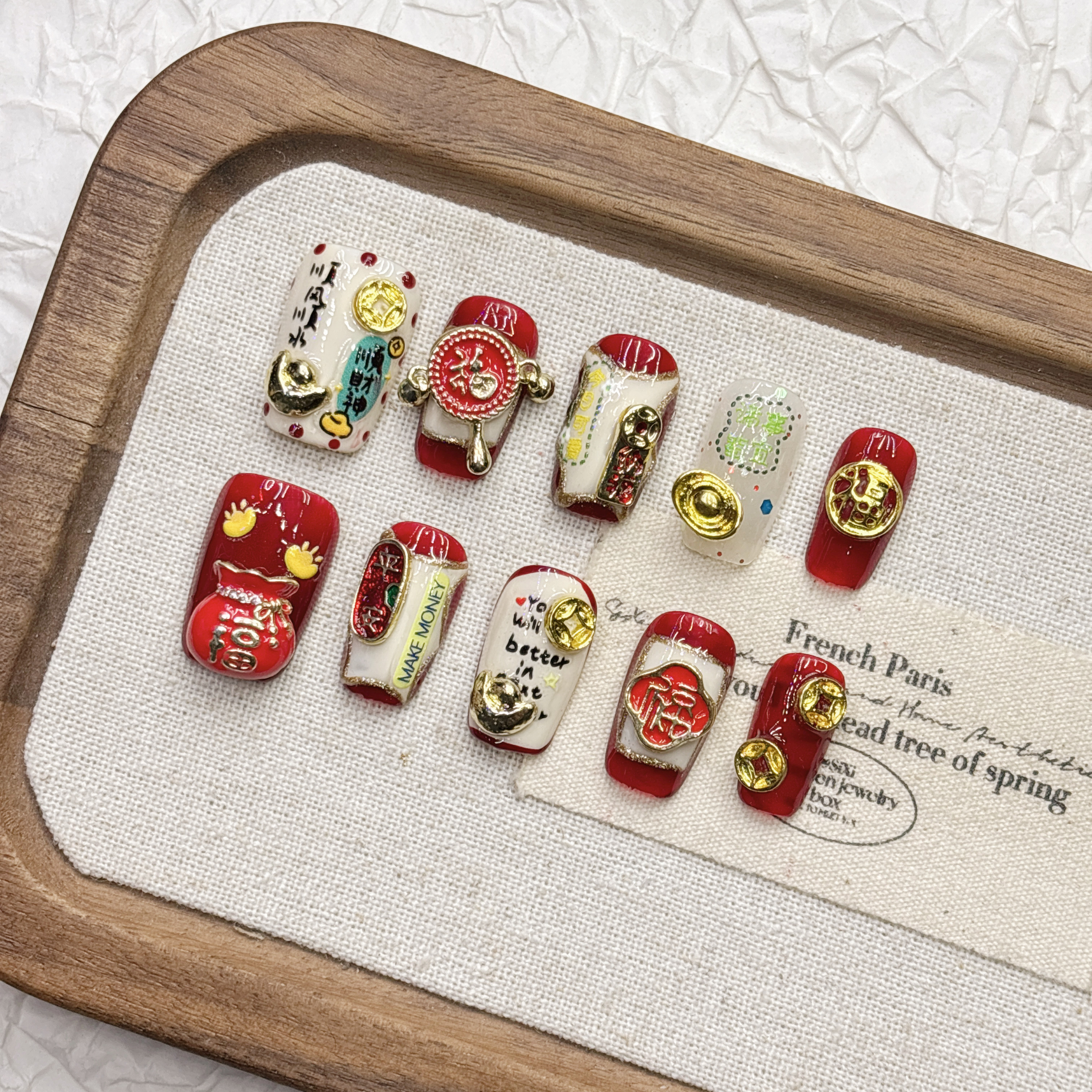 招财福袋好运美甲新年红色战甲纯手工穿戴甲2026过年佩戴短梯杏仁,彩妆/香水/美妆工具,穿戴甲/甲片,淘宝优惠券,粉丝福利购,淘宝优惠卷