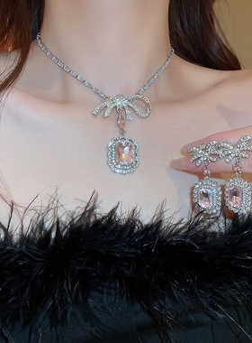 镶钻银针锆石方形蝴蝶结项链耳环套装轻奢时尚百搭高级感新娘饰品