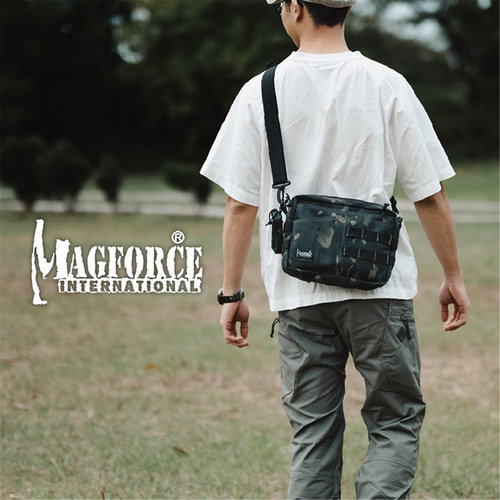 MagForce潮男大方侧单肩斜挎包新