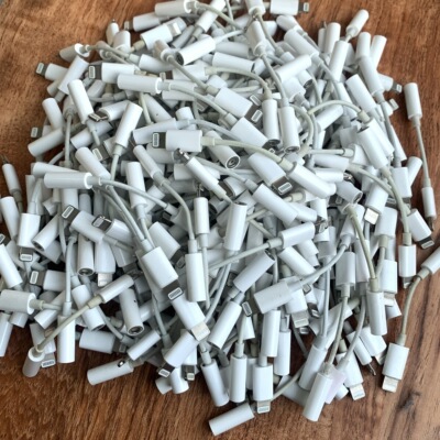 原装苹果手机扁头Lightning78XR111213耳机转接头扁口转3.5有耳返