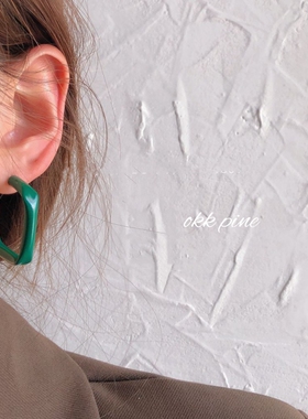 okk pine 时髦精绿色耳环港风复古绿色几何耳环大气高级感耳圈女