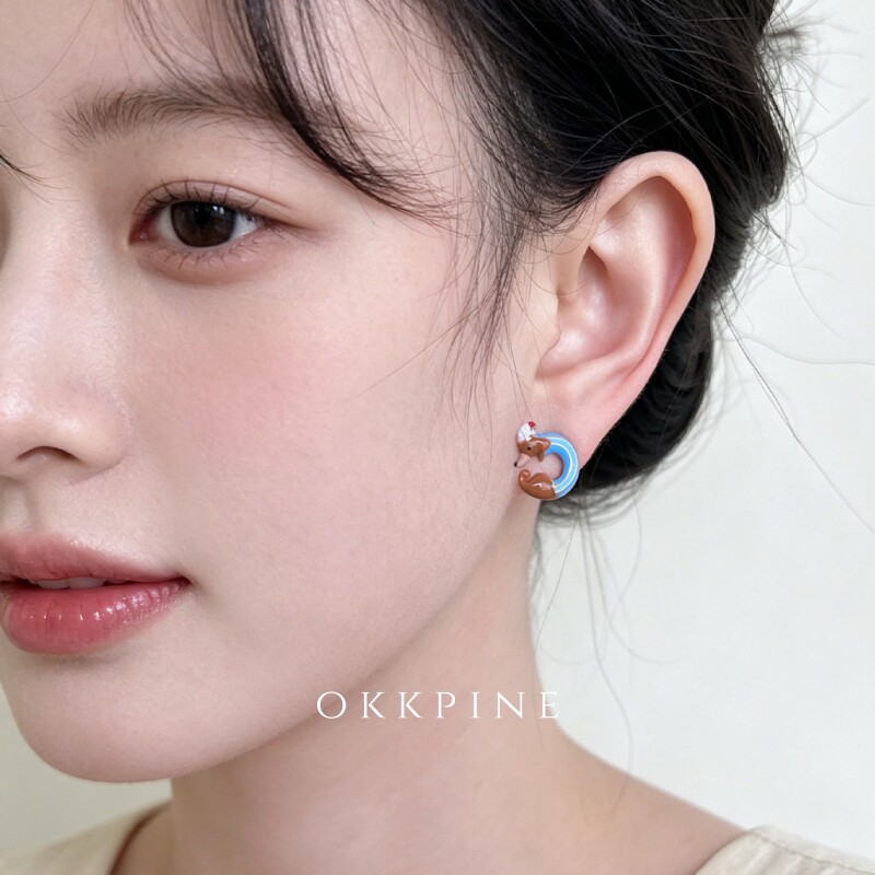 okk pine 萌犬星帽 原创设计可爱戴帽腊肠犬耳钉小众卡通滴油耳环
