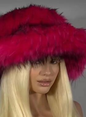 TheDINA | 2026冬新款保暖仿皮草貉毛个性朋克辣妹风大帽檐帽子女