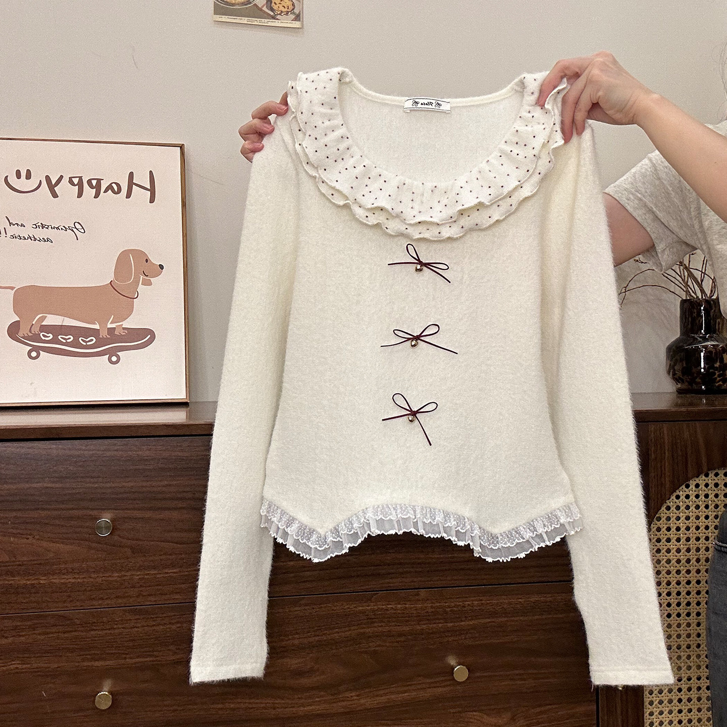 奶油的宇宙 蕾丝波点荷叶领毛绒内搭长袖女甜美修身保暖打底上衣,女装/女士精品,毛针织衫,淘宝优惠券,粉丝福利购,淘宝优惠卷