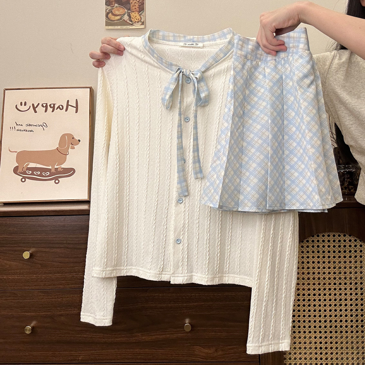 奶油的宇宙 格纹绑带蝴蝶结长袖T恤女早秋甜美温柔风百褶裙两件套,女装/女士精品,时尚套装,淘宝优惠券,粉丝福利购,淘宝优惠卷