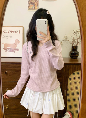 奶油的宇宙 刺绣V领粉色针织衫长袖T恤女日系温柔风收腰内搭上衣