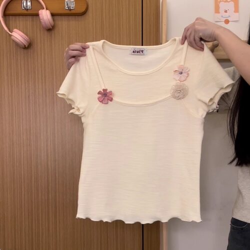 立体花朵假两件正肩短袖T恤女