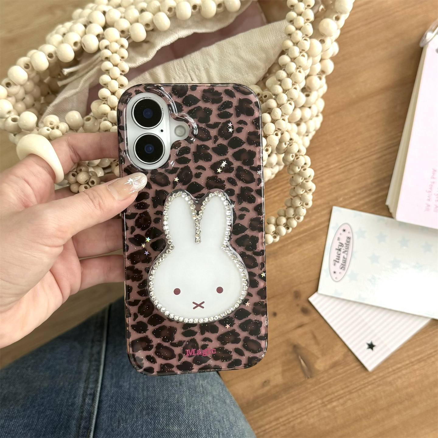 日韩棕色豹纹水钻兔子支架适用苹果16promax手机壳iphone13新款15pro女14双层星星亮片全包防摔软壳保护套