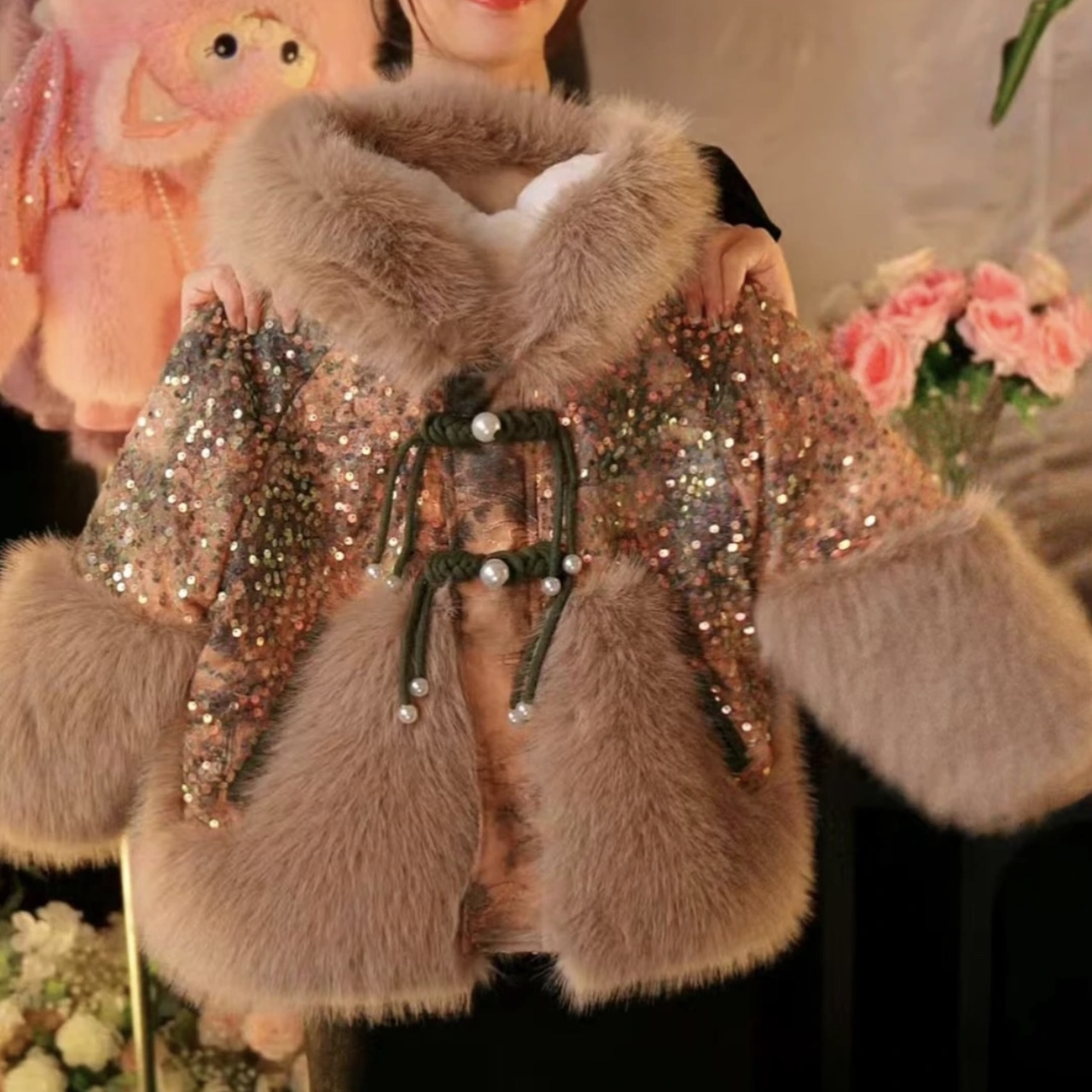 2024冬季新款加绒加厚保暖重工设计款儿童外套（不掉毛 可机洗）