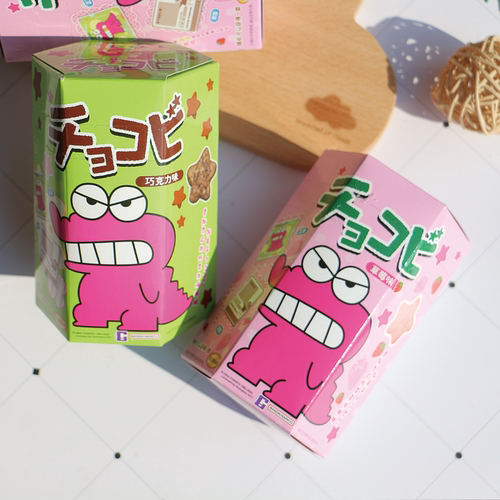 泰国进口蜡笔小新鳄鱼先生玉米脆