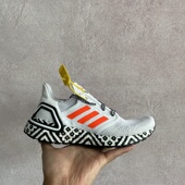 CITY PACK ULTRA 阿迪达斯SEA BOOST低帮透气缓震跑步鞋 GX8804