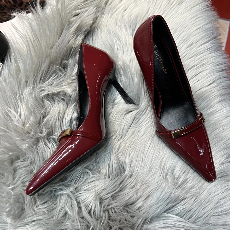 银戈玛单鞋性感气质金属长扣浅口