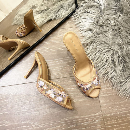 鱼嘴刺绣网纱露趾凉拖鞋