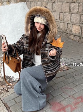 美式复古貉子毛连帽撞色拼接短外套女2025冬季内胆羽绒羊羔毛开衫