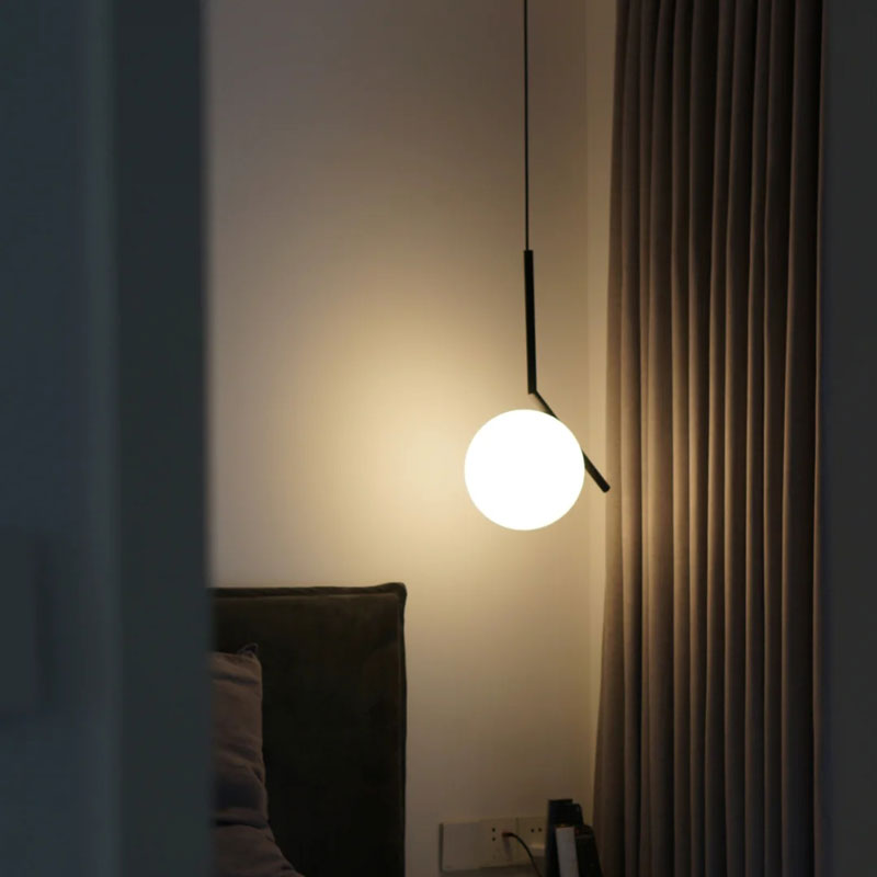 FLOS IC圆球黄铜吊灯北欧简约卧室床头餐厅吧台意式轻奢玻璃灯具