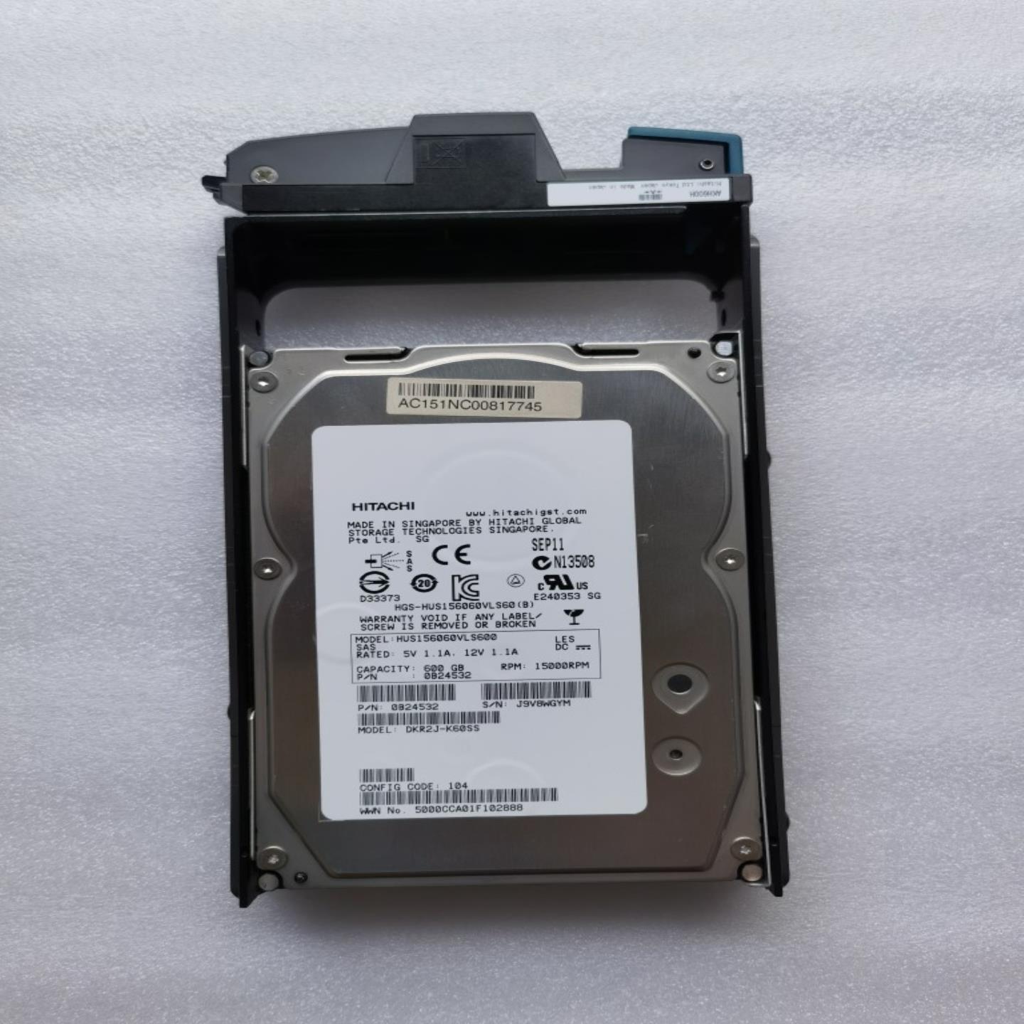 HDS 3276138-D AMS2100 2300 2500 AKH600 600GB 15K SAS