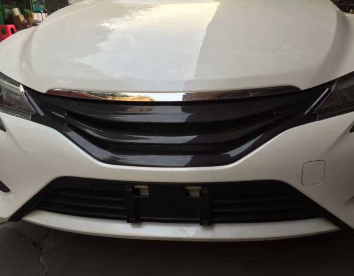 13-18新款锐志改装一横碳纤中网 前脸进气格栅树脂底漆替换原车位