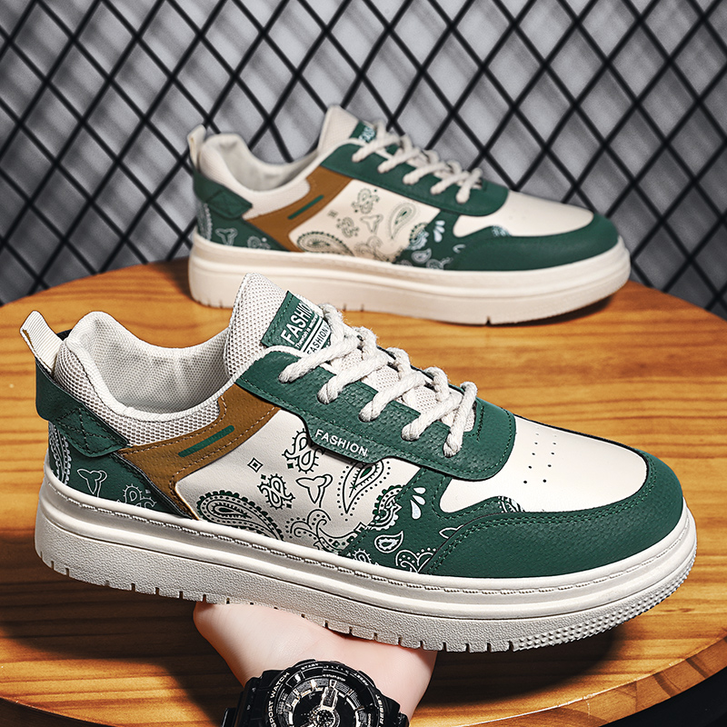 男鞋2025冬季新款板鞋学院风潮流休闲鞋青少年低帮运动鞋百搭潮鞋