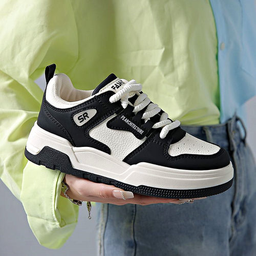 板鞋女大码女鞋41到43码胖脚宽肥外穿爆款春秋季运动百搭小白鞋子