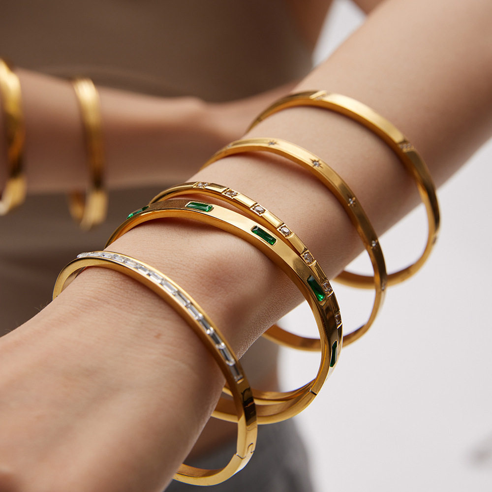 INS EUROPEAN AND AMERICAN STYLE TITANIUM STEEL LIVE MOUTH PLATED 18K GOLD BRACELET DOES NOT FADE BRACELET WOMENS HIGH-END SENSE LIGHT LUXURY ZIRCON HAND JEWELRY